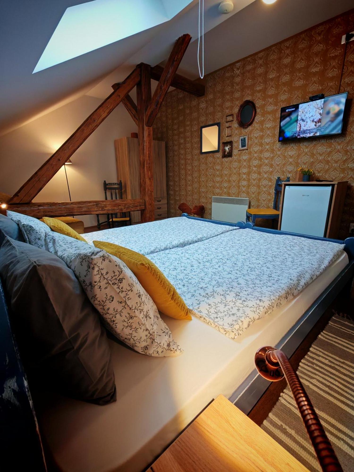 Guest House Relic Sombor Luaran gambar